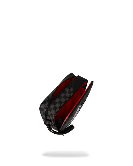 SPRAYGROUND UNFINISHED SHARK TOILETRY