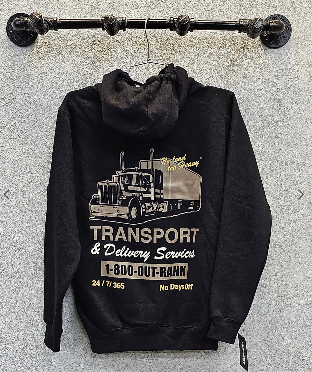 Outrank - Hoodie - No Days Off - Black