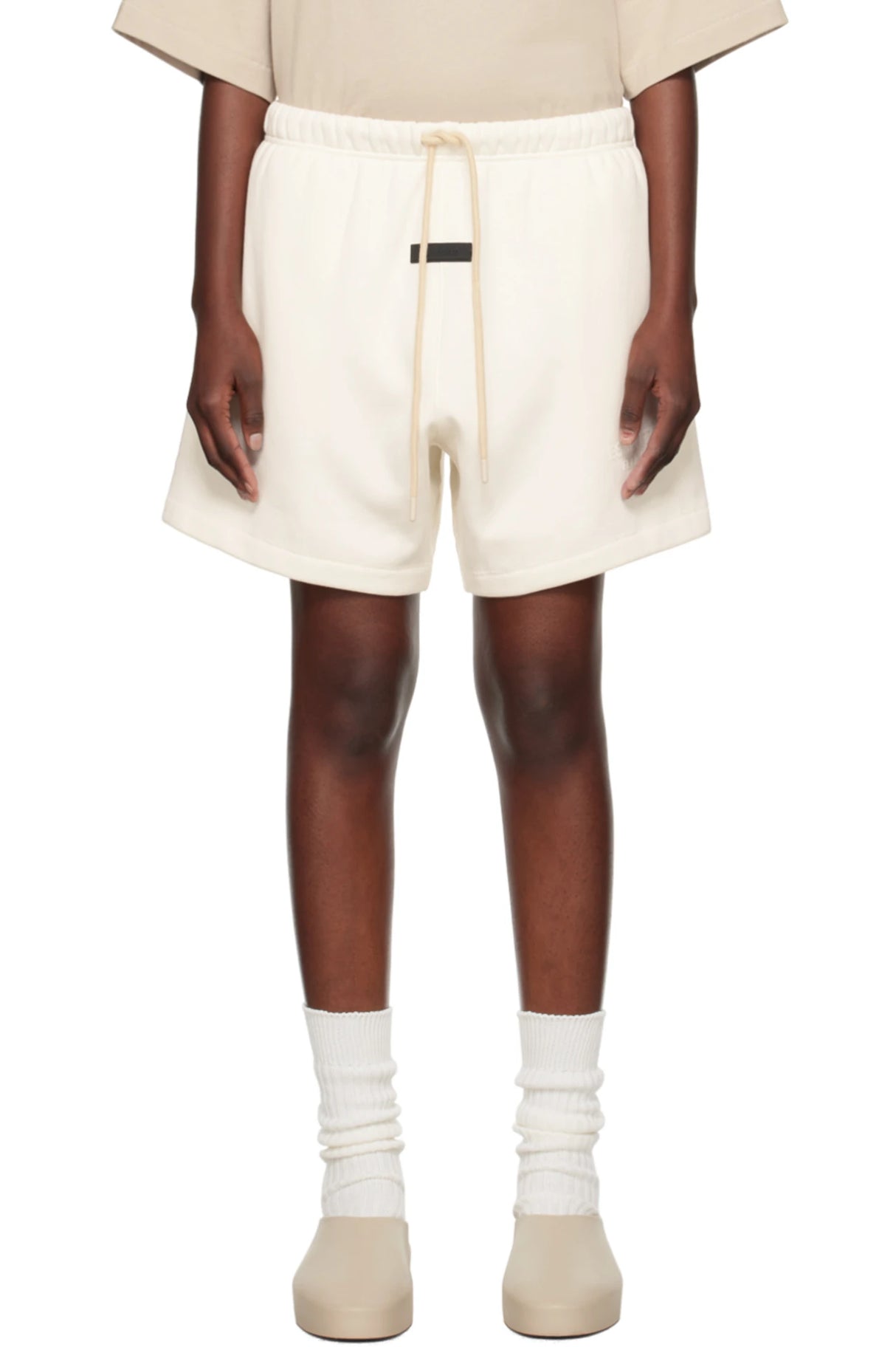 Essentials - Short - Light Cream