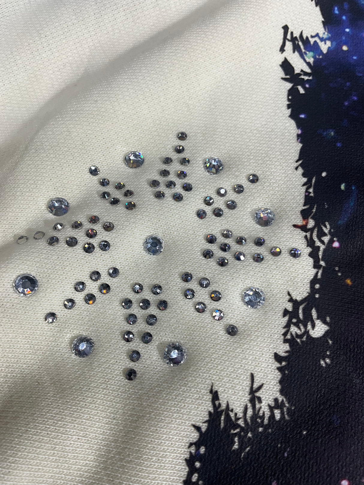 Focus Rhinestone Sinner Loose Fit Heavy Weight T-Shirt Multi Colors