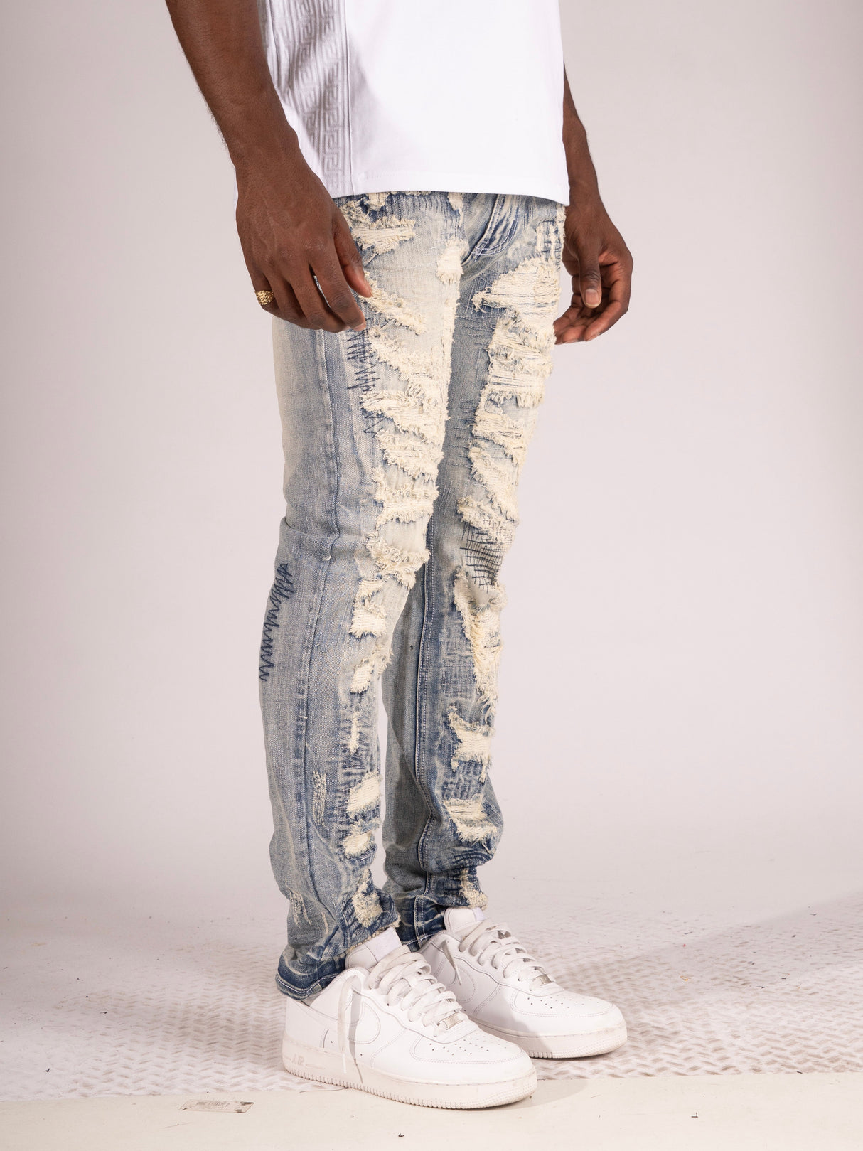 Makobi M1917 Parco Jeans- Light Wash