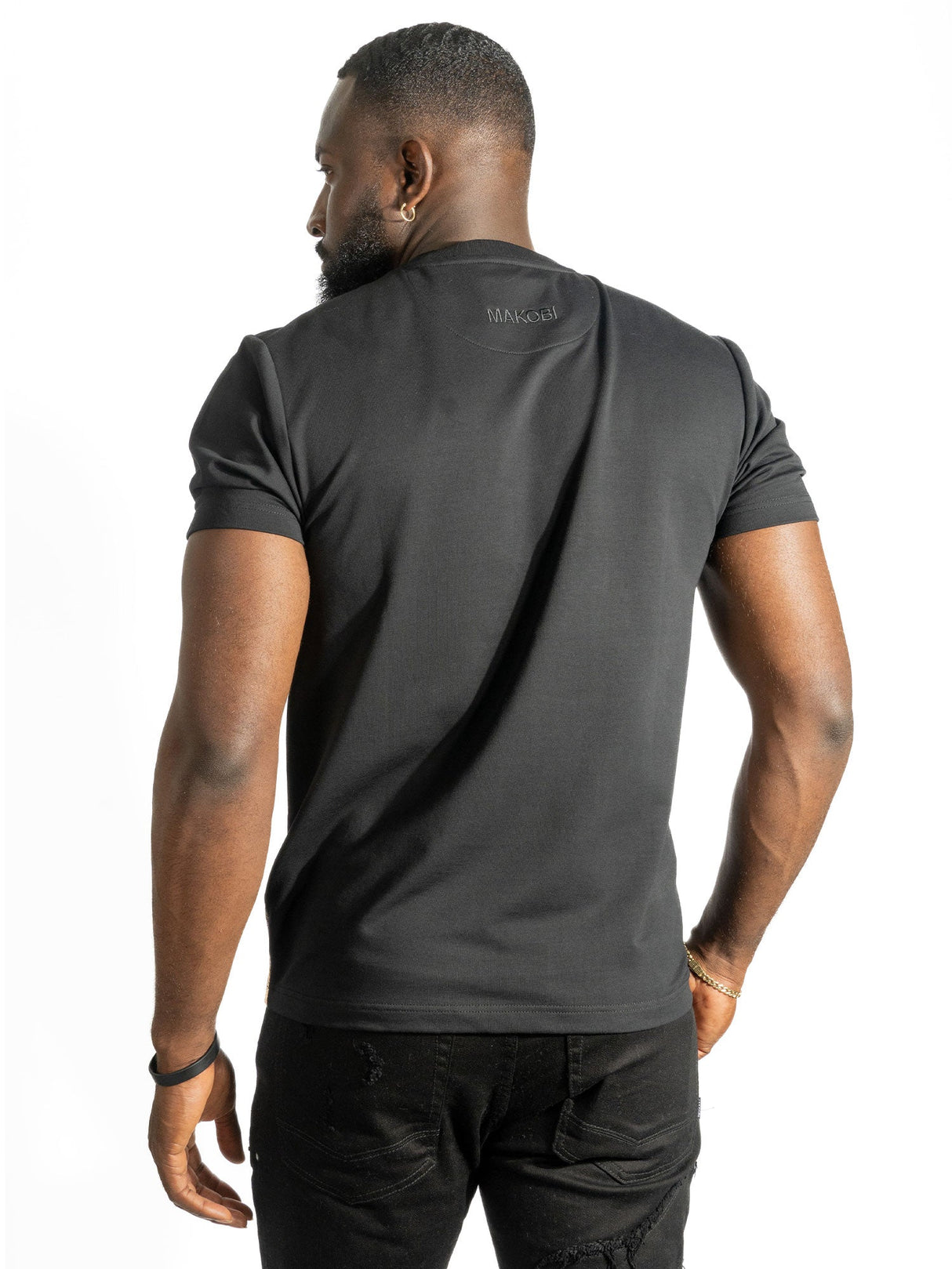 Makobi Tee | M374 FERDONI T-shirt - Black