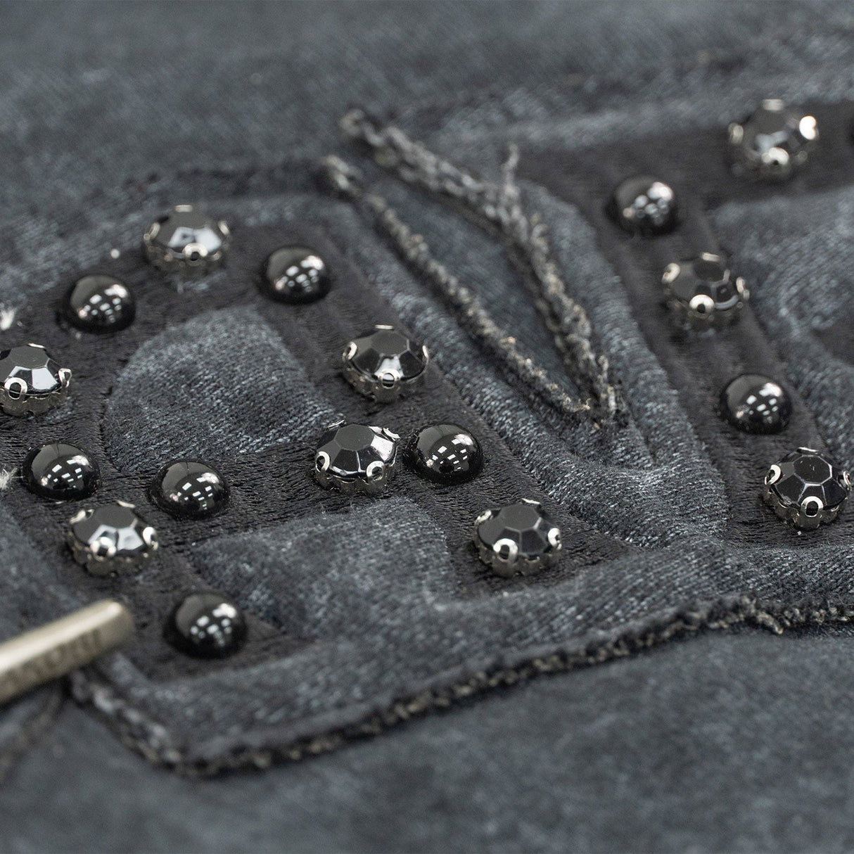 Makobi Hoodie | M4557 Sartoni Pull Over - Black