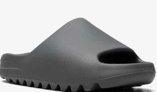 Yeezy Slide Charcoal