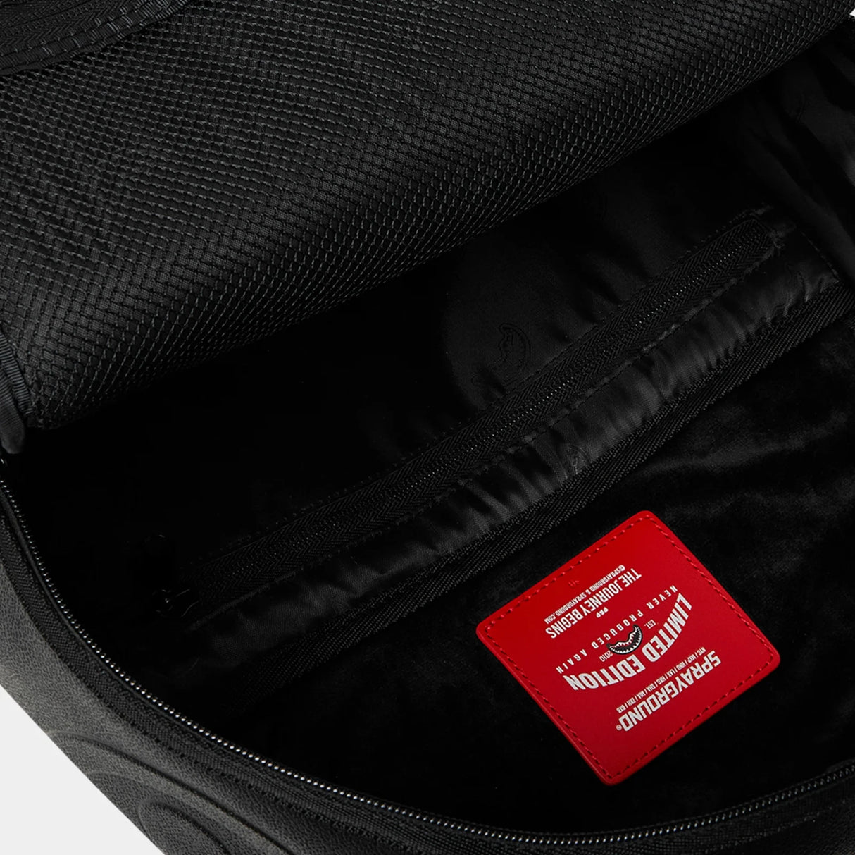 Sprayground Gold Drip Logo Dlxsv Backpack