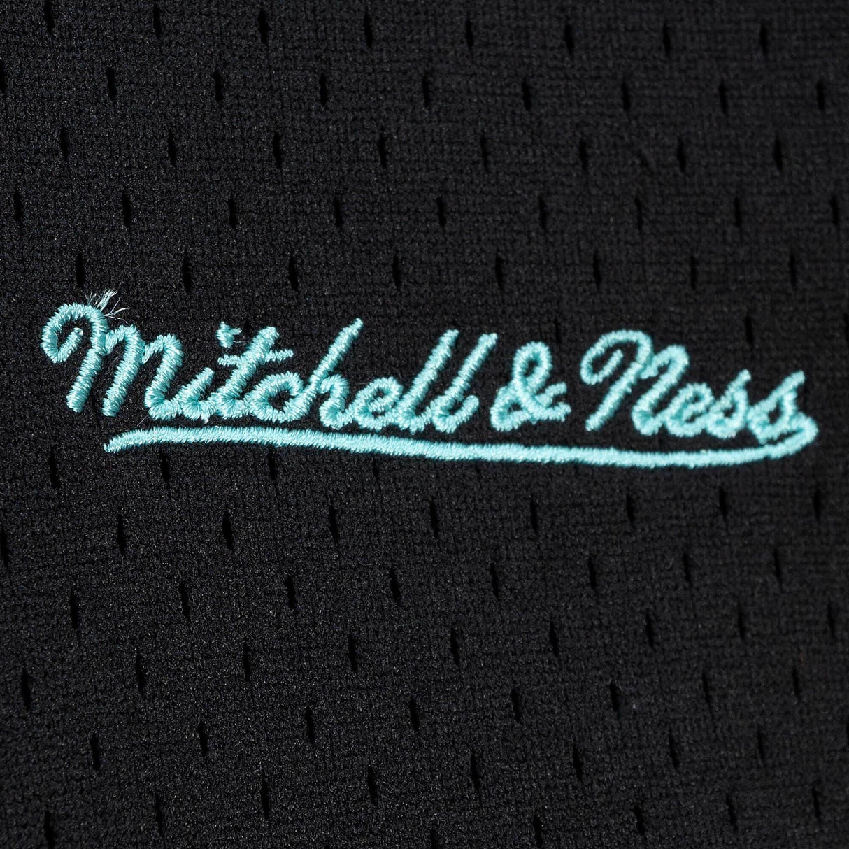 Mitchell & Ness - Mesh T Shirt - Black