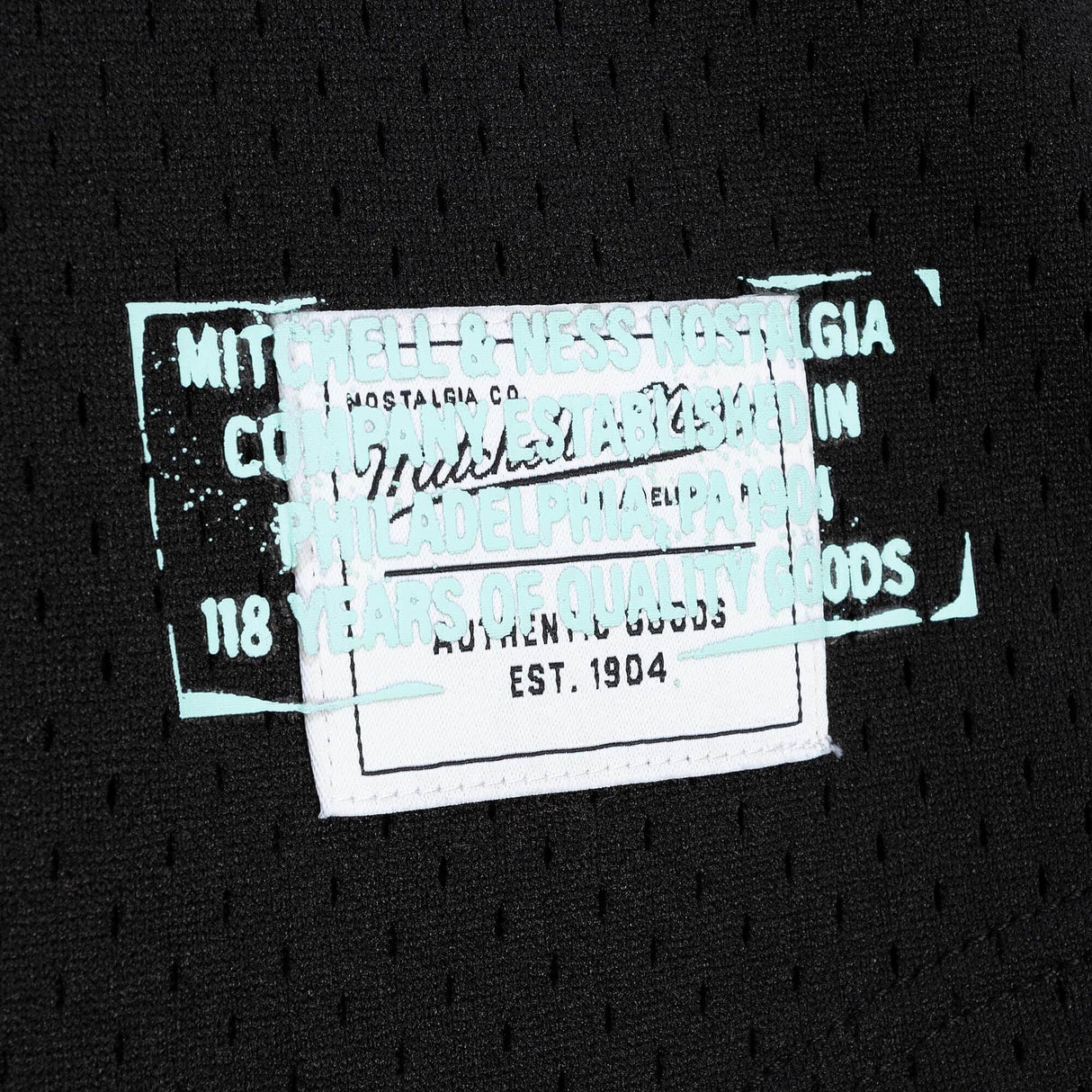 Mitchell & Ness - Mesh T Shirt - Black