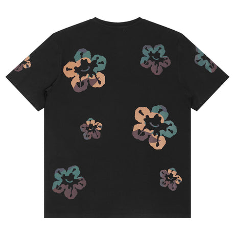 Woodland Camouflage Tear Design - Close-up