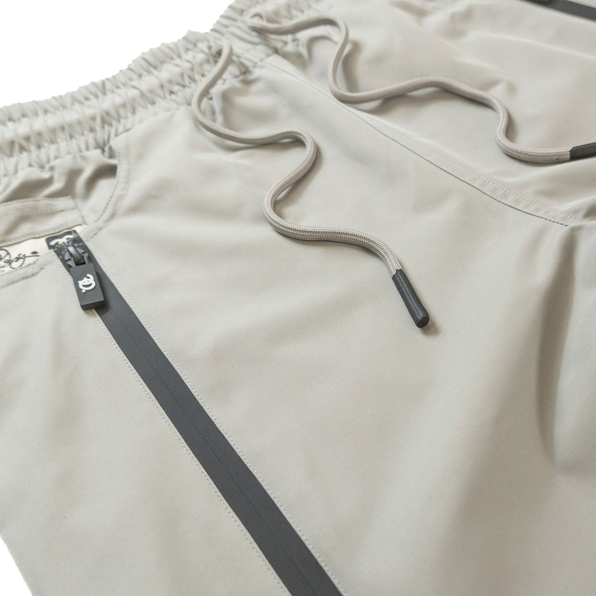 Frost Design Pants | F1736 Zerelly Nylon Stacked Pants - Gray