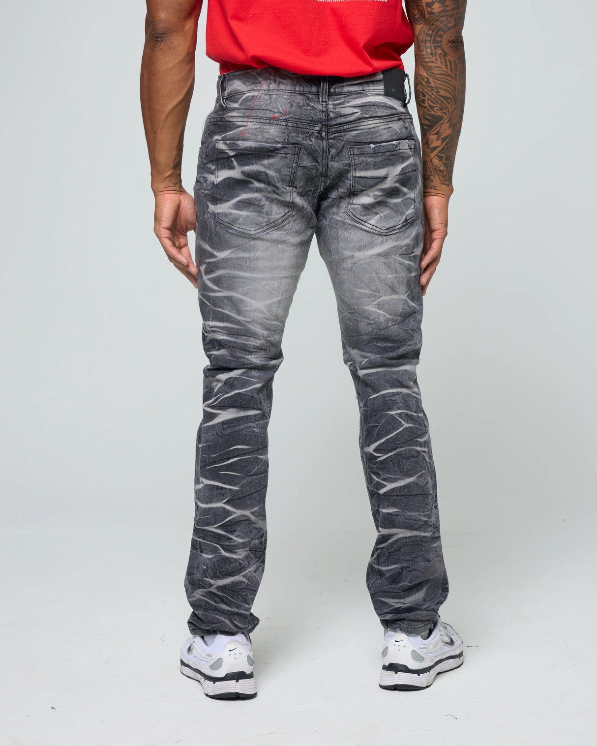 FWRD BLACK WASH RED STONE SLIM FIT JEANS