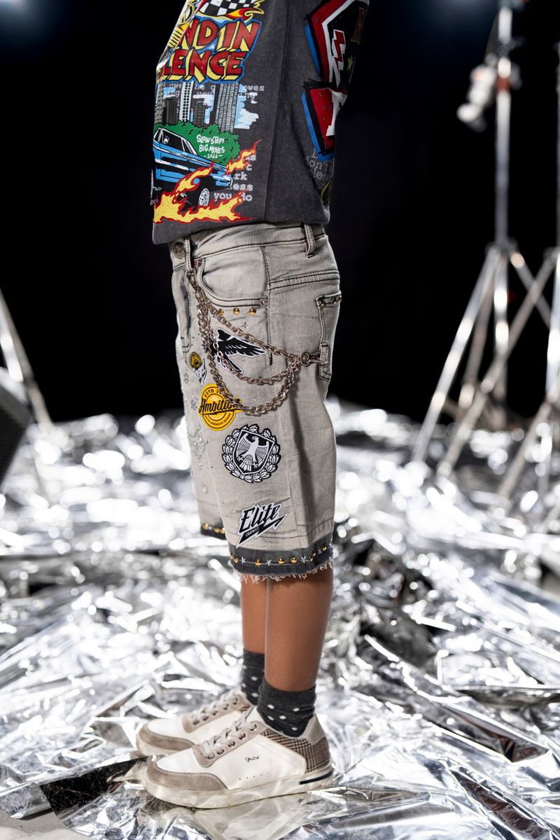 elite kids streetwear denim shorts rhinestone chain design fashion outfit