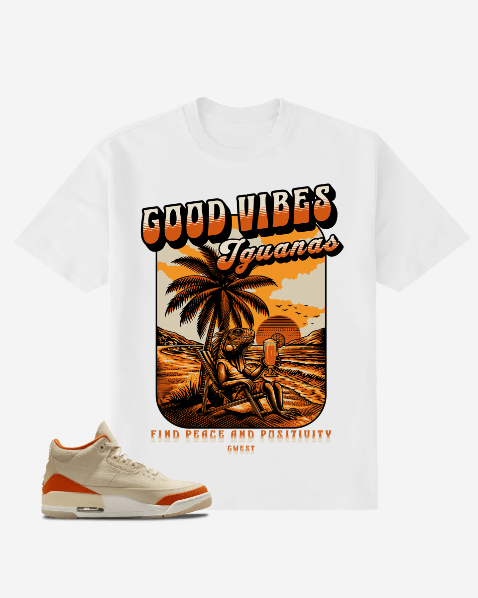 Iguana Relaxing on The Beach Oversized T-Shirt
